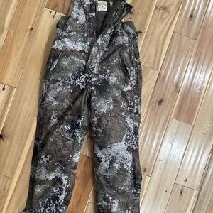 RedHead Hunting Bibs Men’s Large – Insulated Camo Waterproof Overalls